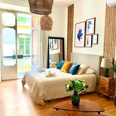 Calderon III Deluxe Central Sinesedesignhomes Malaga Zewnętrze zdjęcie