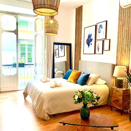 Calderon III Deluxe Central Sinesedesignhomes Malaga Zewnętrze zdjęcie